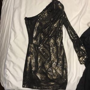 Arden B - Black and gold sequined bodycon mini